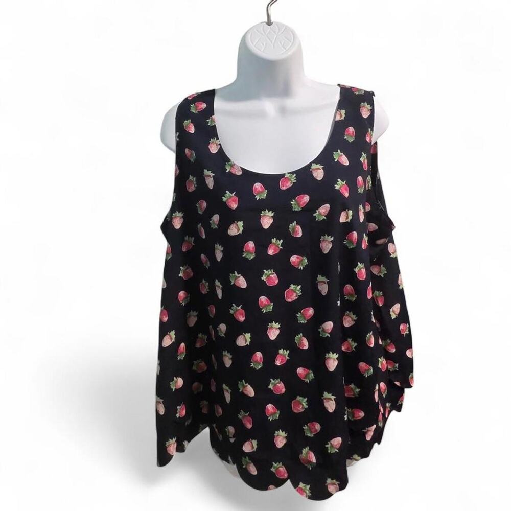 Maison July Navy Strawberry Print Top - Size XL - Lightly Worn - Cottagecore